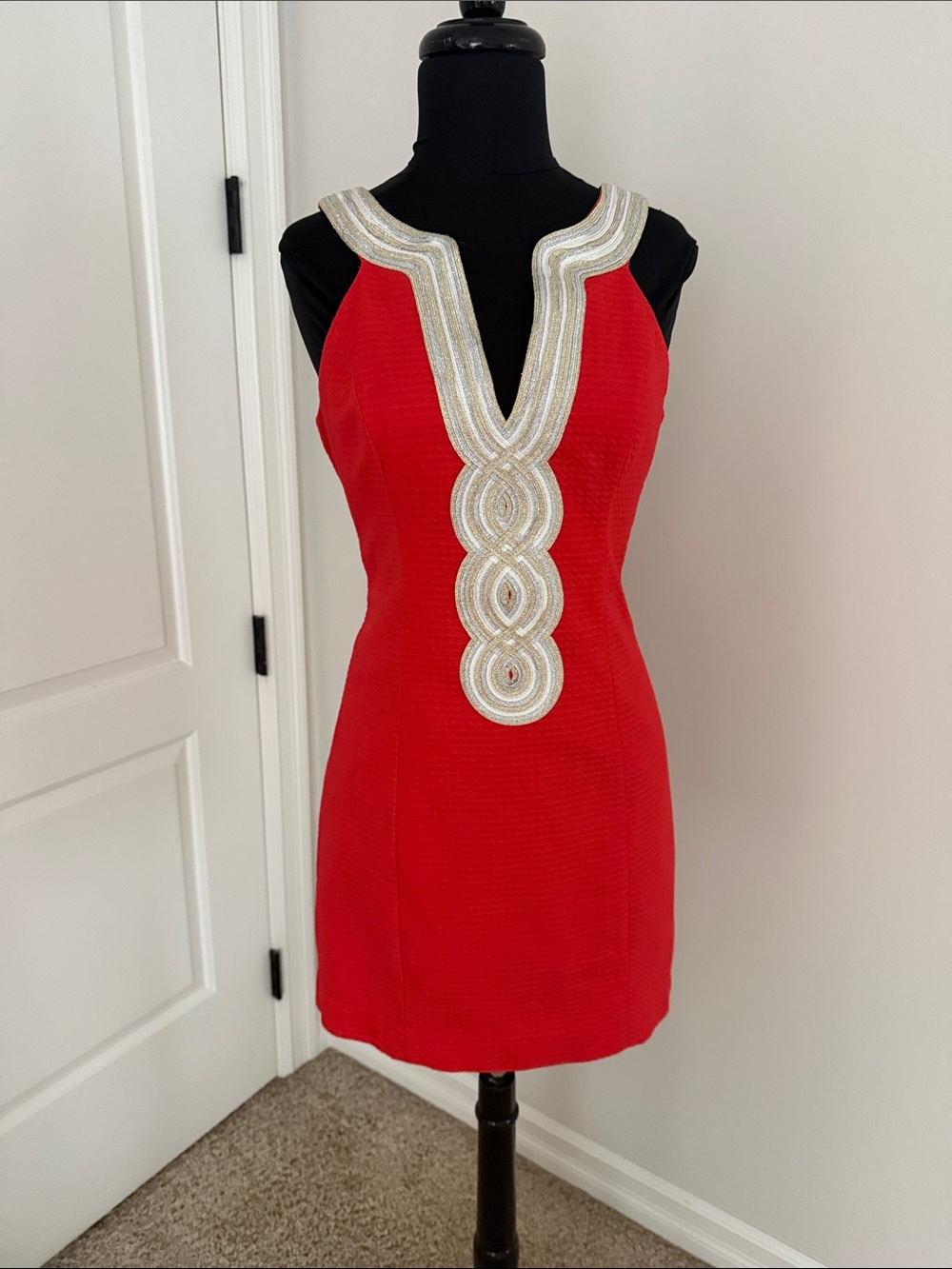 Lilly Pulitzer Hot Red Orange Shift Dress Gold Embellished Plunge 2 Worn Once